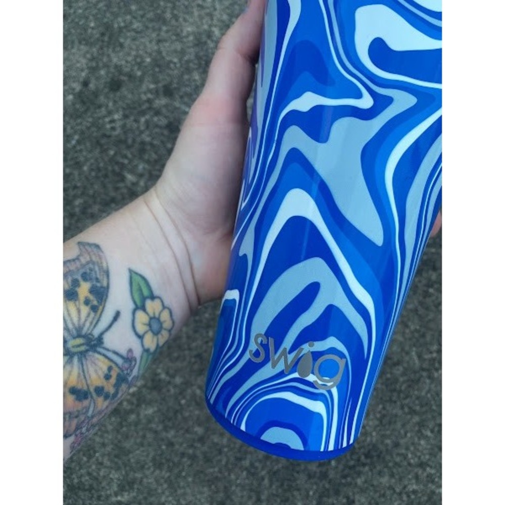 Swig Life 22oz Tumbler Fanzone Royal Blue Marble Swirl Insulated Travel Cup Lid - Picture 4 of 4